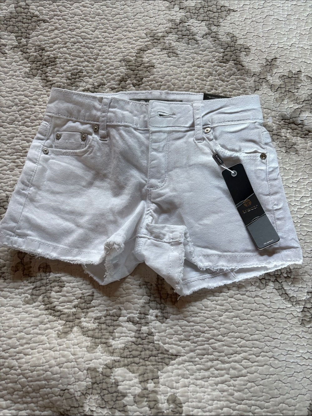 Tractr White Denim Cutoff Shorts with Frayed Hem